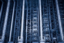 穿梭车立体库与堆垛机立体库哪种存储量高？