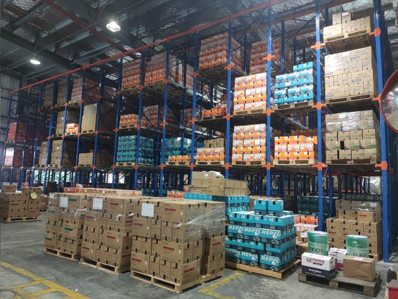 驶入式货架 驶入式货架