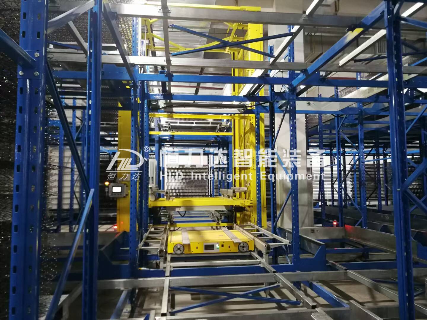 四向穿梭车货架 四向穿梭车货架